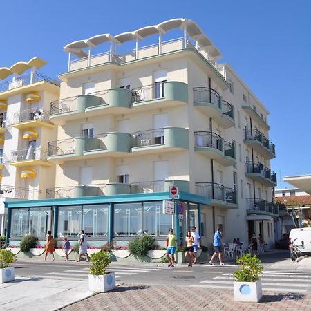 Hotel Silvana Bellaria – Igea Marina Kültér fotó
