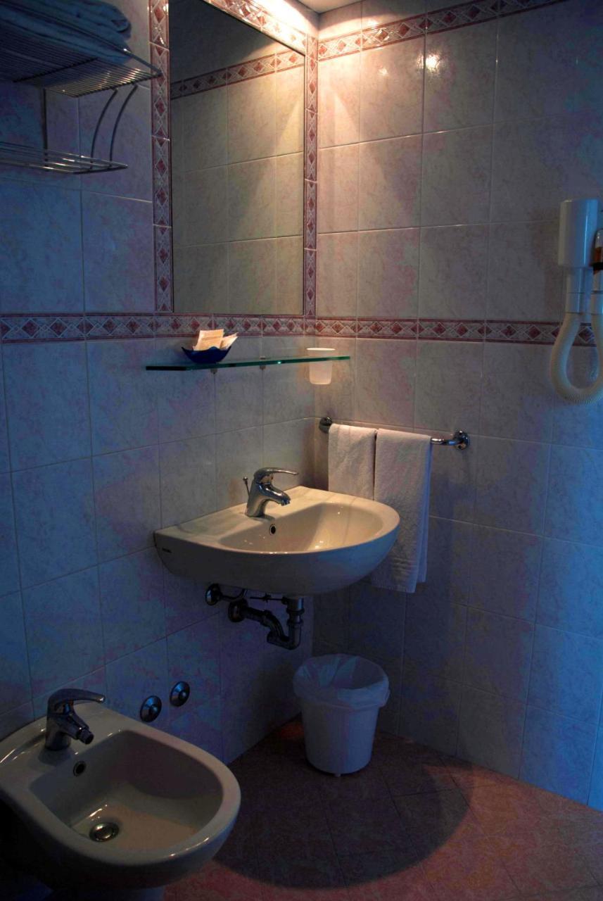 Hotel Silvana Bellaria – Igea Marina Kültér fotó